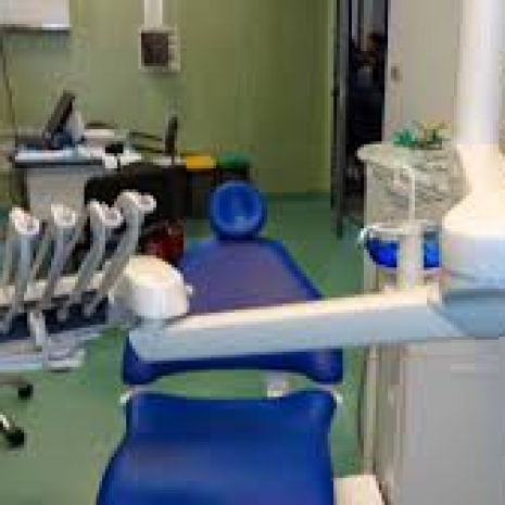  Dental implants Croatia.
